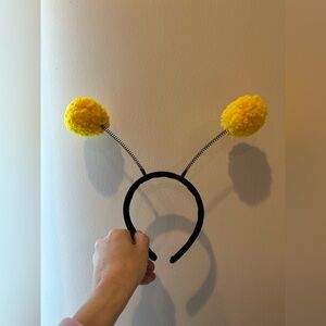 Bumblebee headband